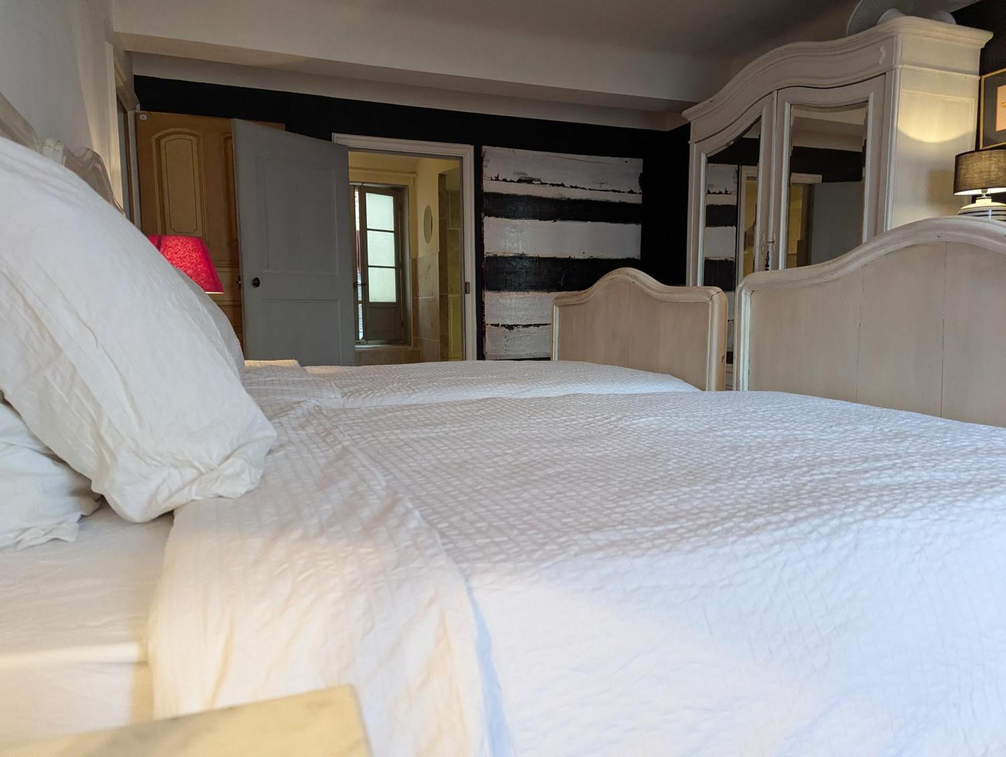 Les Chapeliers Bed & Breakfast Claviers Eksteriør bilde