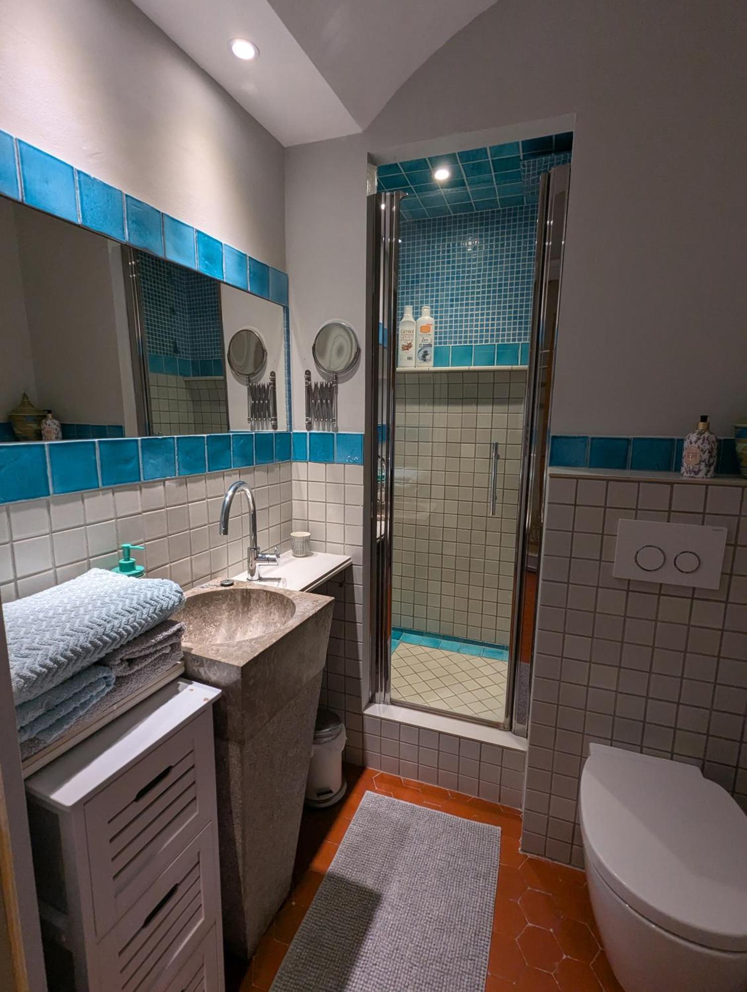 Les Chapeliers Bed & Breakfast Claviers Eksteriør bilde